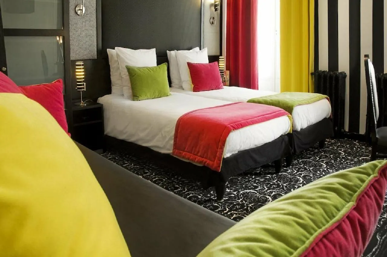 Hotel Peyris Opera París Francia