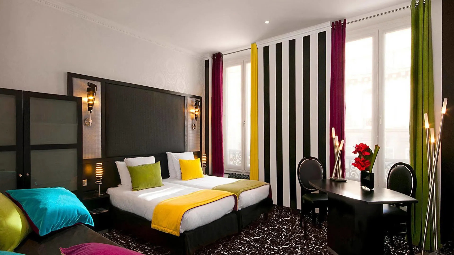 Hotel Peyris Opera Paris 4*,